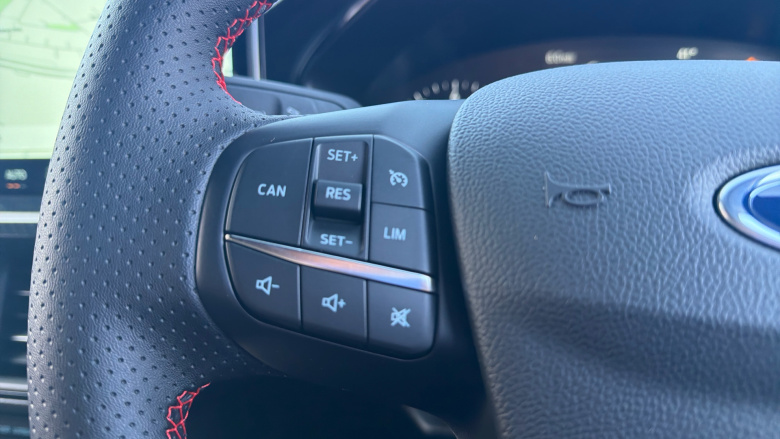 Ford Focus 1.0 EcoBoost Hybrid mHEV 155 ST-Line 5dr Auto Petrol Estate